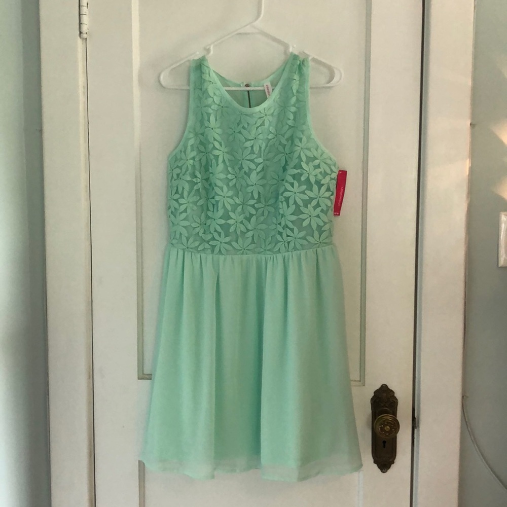 Xhilaration Chiffon Daisy Dress